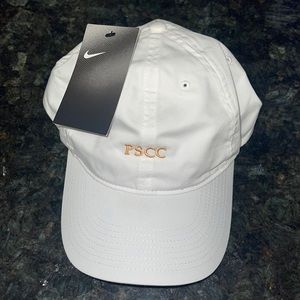 White Nike Hat NWT